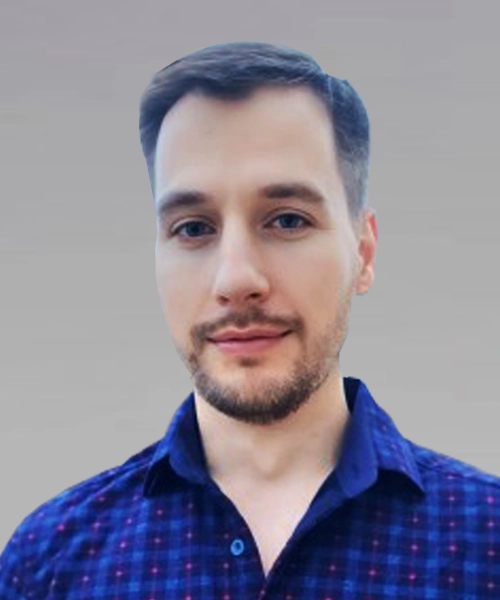 Максим Макаров